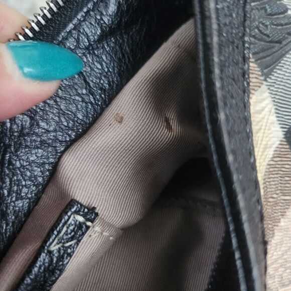 Burberry Authentic Nova‎ Check Patent Leather Plaid Shoulder Bag - Picture 9 of 14